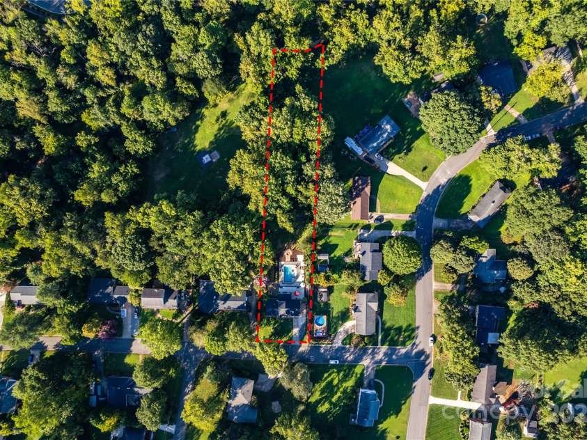 372 Club Drive, Gastonia, NC 28054.  MLS# CAR4296484, YatesRealty ID 35036. 