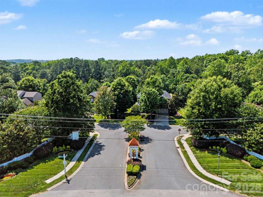 3605 Jumprock Road, Fort Mill, SC 29707.  MLS# CAR4391243, YatesRealty ID 35037. Welcome home!