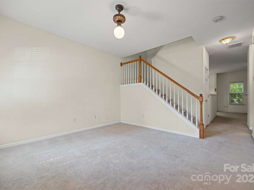 479 Delta Drive, Fort Mill, SC 29715.  MLS# CAR4286590, YatesRealty ID 35038. 