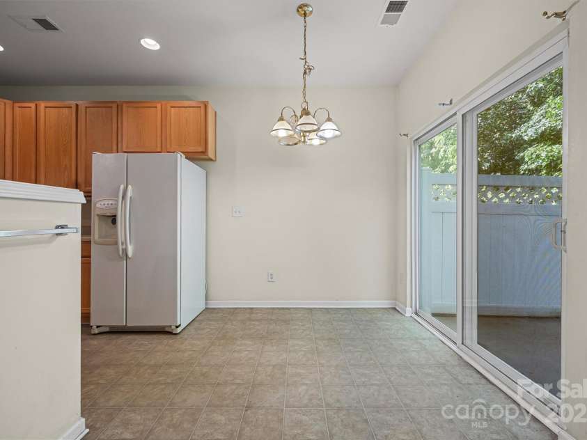 479 Delta Drive, Fort Mill, SC 29715.  MLS# CAR4286590, YatesRealty ID 35038. 