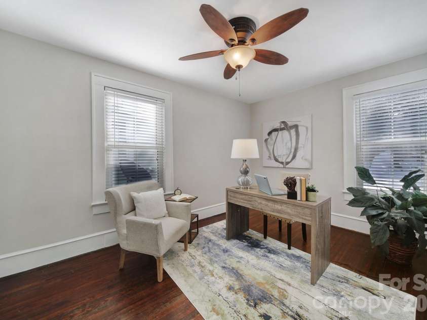 1528 Rensselaer Place, Charlotte, NC 28203.  MLS# CAR4319996, YatesRealty ID 3504. 