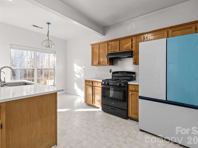 7132 Brighton Brook Drive, Charlotte, NC 28212.  MLS# CAR4336134, YatesRealty ID 3504. 