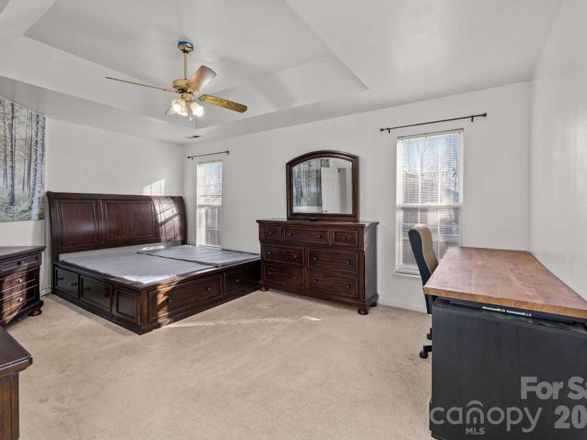 7132 Brighton Brook Drive, Charlotte, NC 28212.  MLS# CAR4336134, YatesRealty ID 3504. 