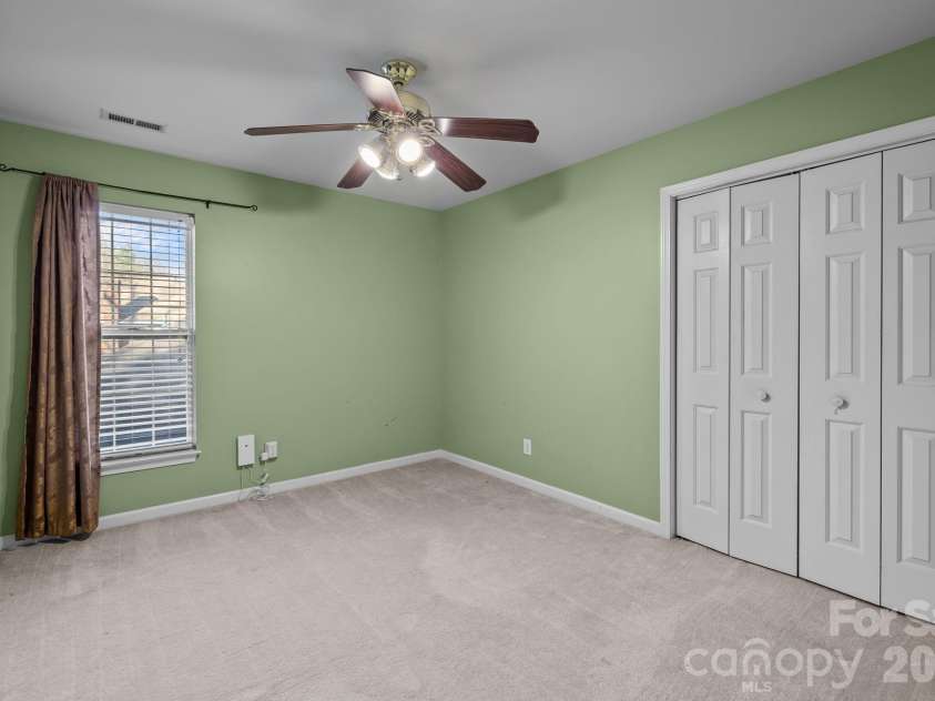 7132 Brighton Brook Drive, Charlotte, NC 28212.  MLS# CAR4336134, YatesRealty ID 3504. 