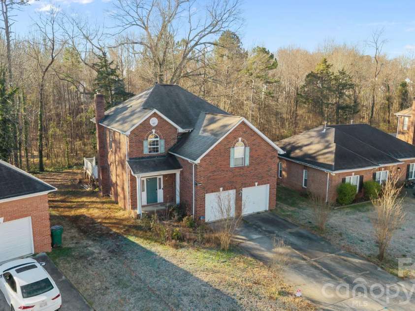 7132 Brighton Brook Drive, Charlotte, NC 28212.  MLS# CAR4336134, YatesRealty ID 3504. 