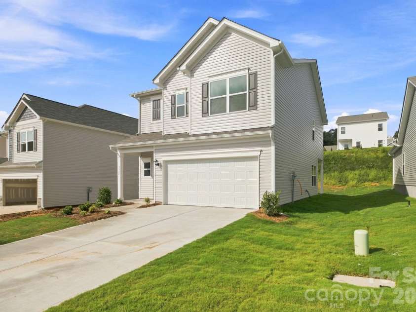 2324 Painted Trail, Catawba, NC 28609.  MLS# CAR4374601, YatesRealty ID 35041. 