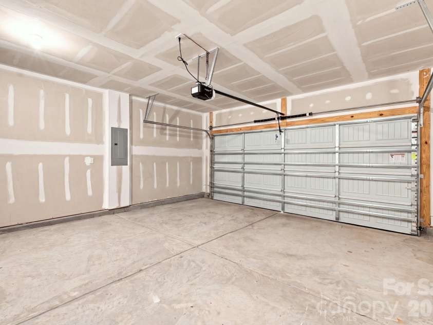 2324 Painted Trail, Catawba, NC 28609.  MLS# CAR4374601, YatesRealty ID 35041. 