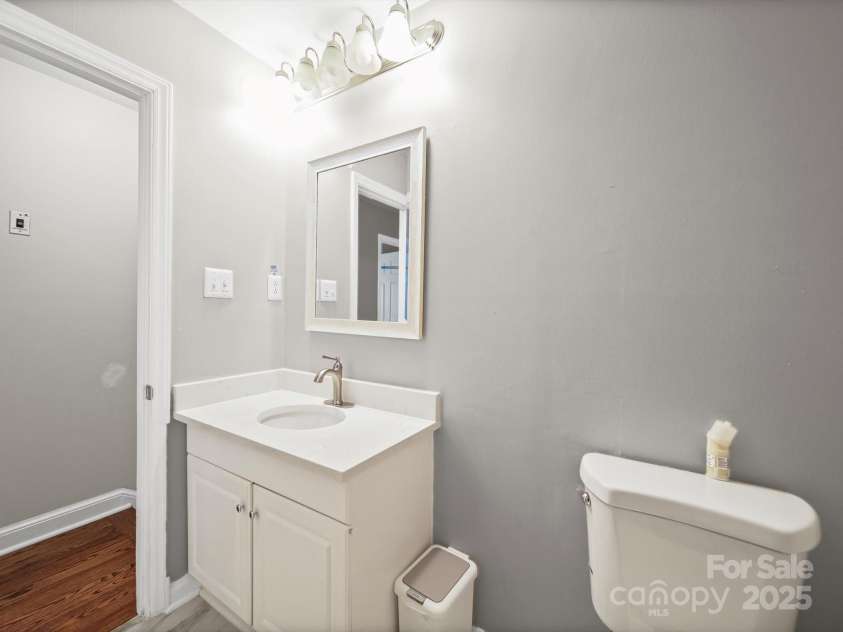 7335 Meadowdale Lane, Charlotte, NC 28212.  MLS# CAR4291836, YatesRealty ID 35043. 