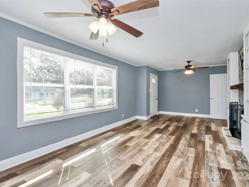 658 Rockwood Drive, Rock Hill, SC 29730.  MLS# CAR4293486, YatesRealty ID 35044. 