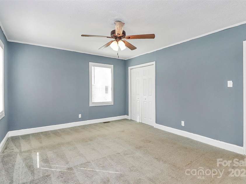 658 Rockwood Drive, Rock Hill, SC 29730.  MLS# CAR4293486, YatesRealty ID 35044. 