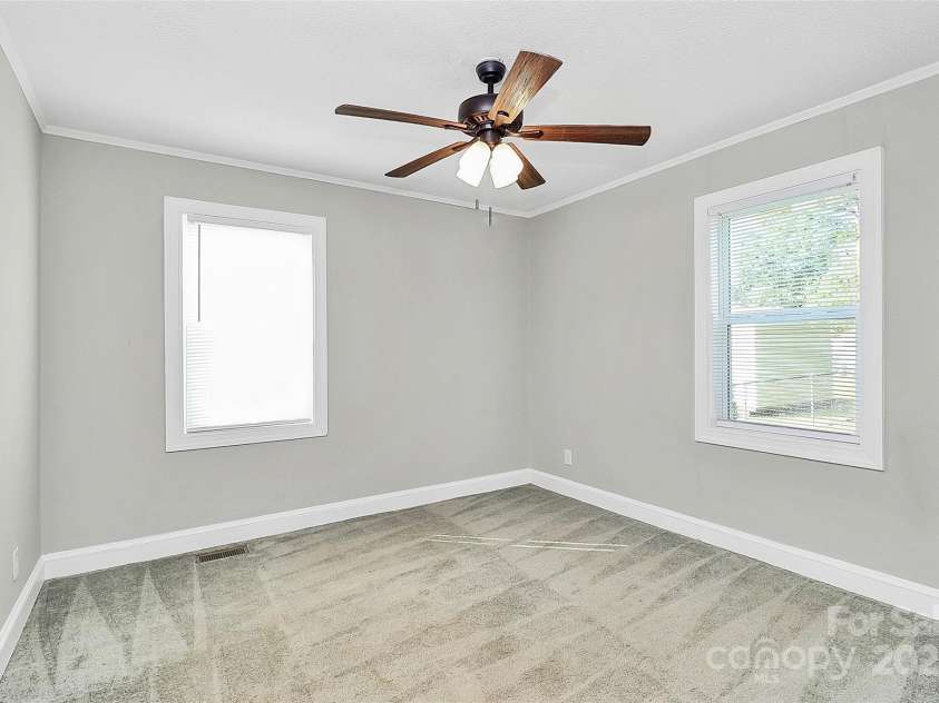 658 Rockwood Drive, Rock Hill, SC 29730.  MLS# CAR4293486, YatesRealty ID 35044. 