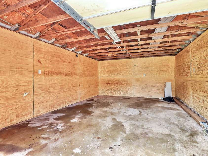 658 Rockwood Drive, Rock Hill, SC 29730.  MLS# CAR4293486, YatesRealty ID 35044. 