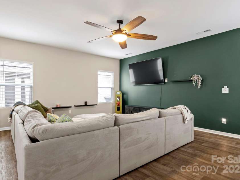 467 Switch Street, York, SC 29745.  MLS# CAR4290044, YatesRealty ID 35049. 