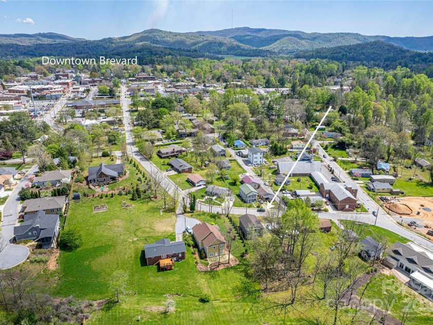 80 Carver Street, Brevard, NC 28712.  MLS# CAR4218723, YatesRealty ID 3505. 