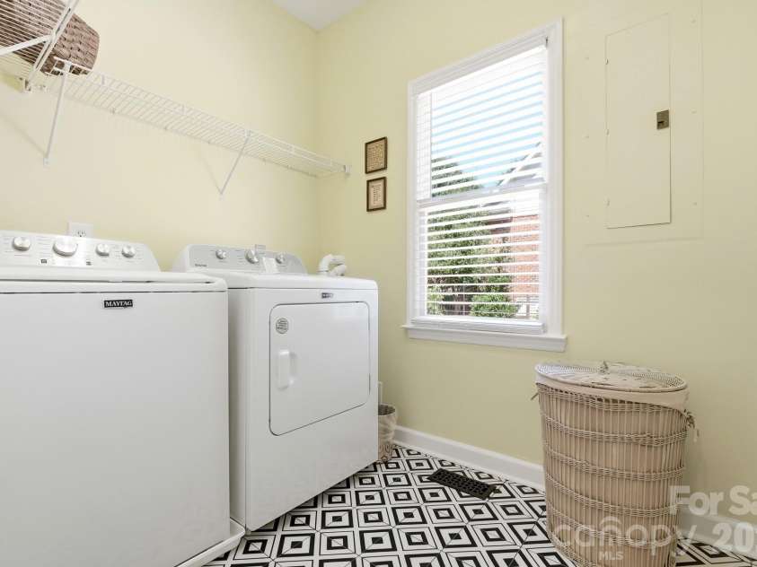 1136 Concord Road, Davidson, NC 28036.  MLS# CAR4397831, YatesRealty ID 35050. 