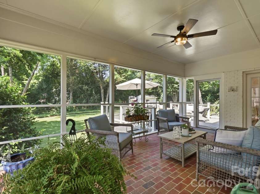 1136 Concord Road, Davidson, NC 28036.  MLS# CAR4397831, YatesRealty ID 35050. 