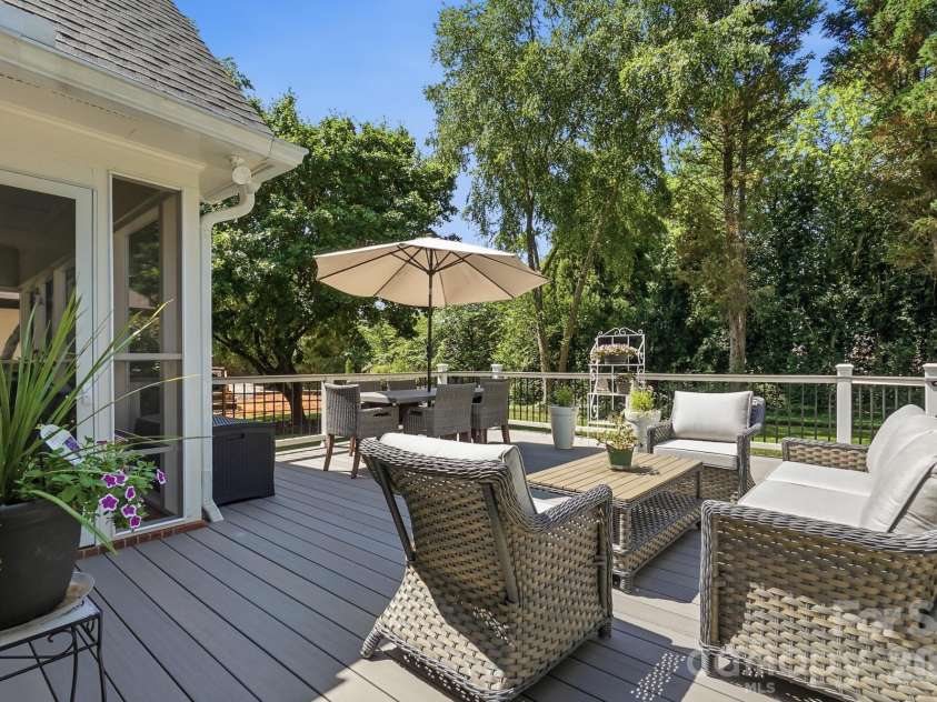 1136 Concord Road, Davidson, NC 28036.  MLS# CAR4397831, YatesRealty ID 35050. 