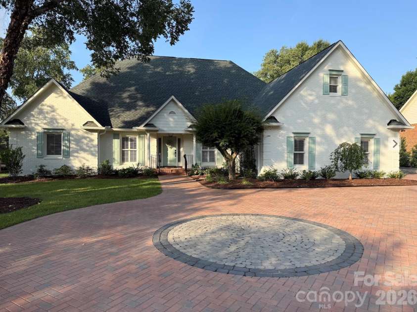 1136 Concord Road, Davidson, NC 28036.  MLS# CAR4397831, YatesRealty ID 35050. 