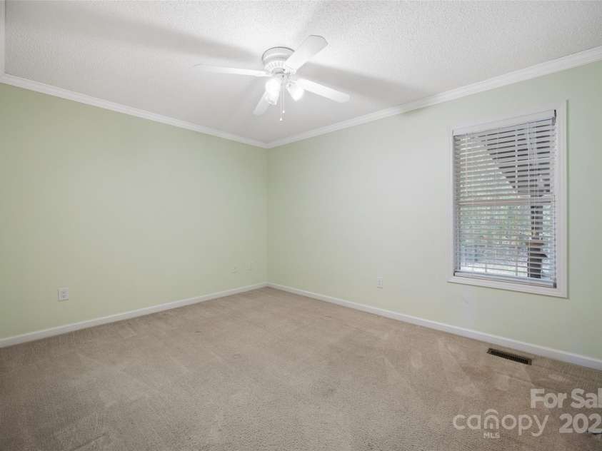 256 Victoria Circle, York, SC 29745.  MLS# CAR4296483, YatesRealty ID 35050. 