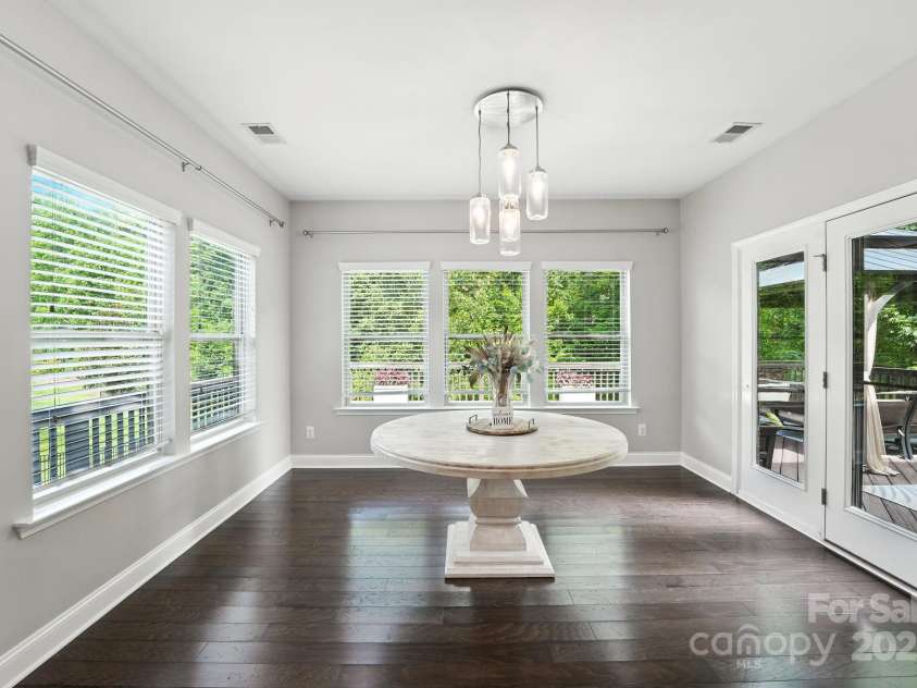 285 Waterlynn Road, Mooresville, NC 28115.  MLS# CAR4293919, YatesRealty ID 35051. 