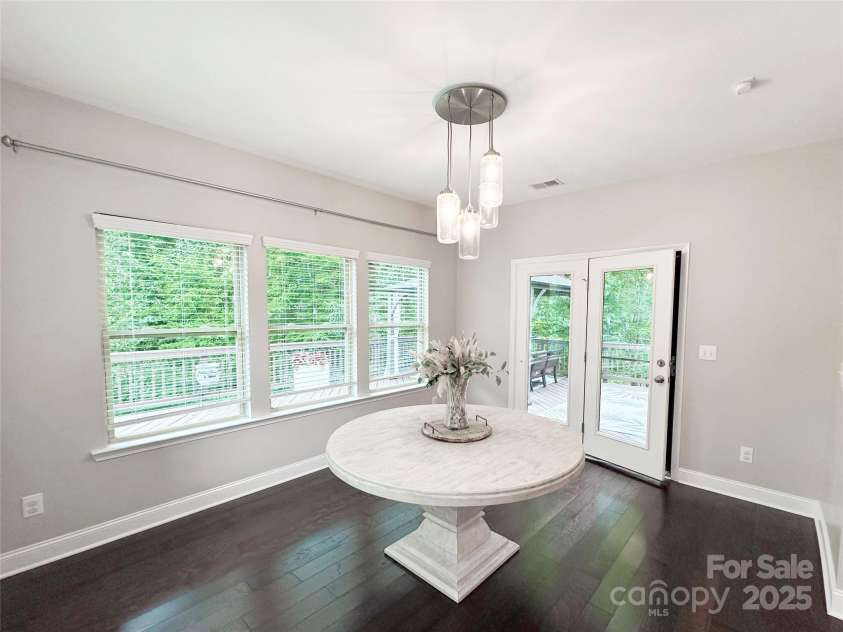 285 Waterlynn Road, Mooresville, NC 28115.  MLS# CAR4293919, YatesRealty ID 35051. 