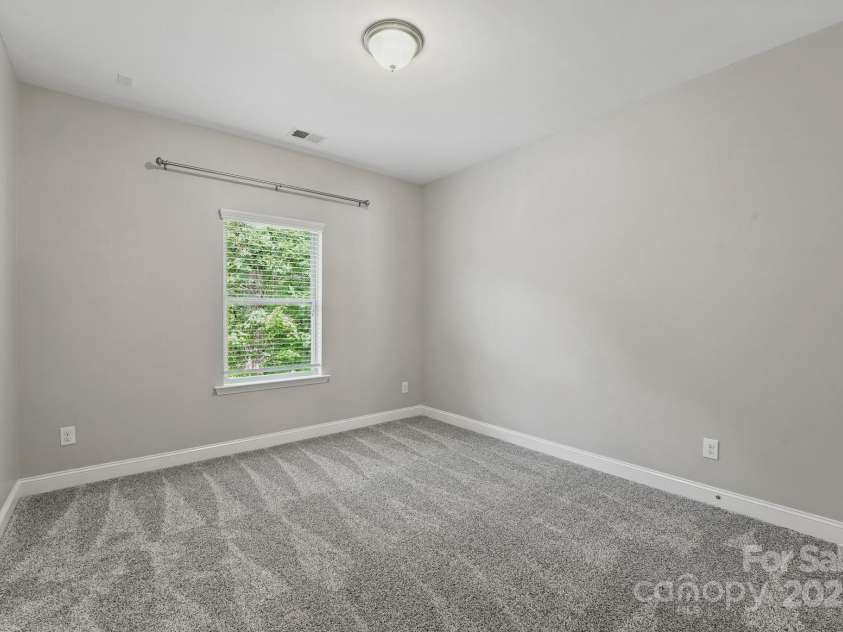 285 Waterlynn Road, Mooresville, NC 28115.  MLS# CAR4293919, YatesRealty ID 35051. 