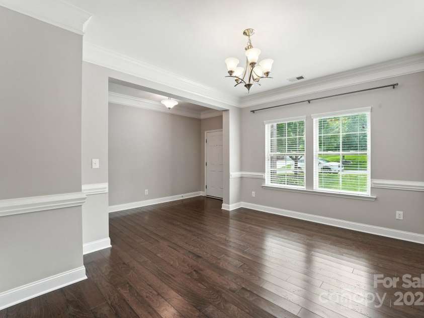285 Waterlynn Road, Mooresville, NC 28115.  MLS# CAR4293919, YatesRealty ID 35051. 
