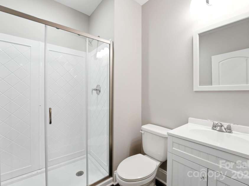 285 Waterlynn Road, Mooresville, NC 28115.  MLS# CAR4293919, YatesRealty ID 35051. 