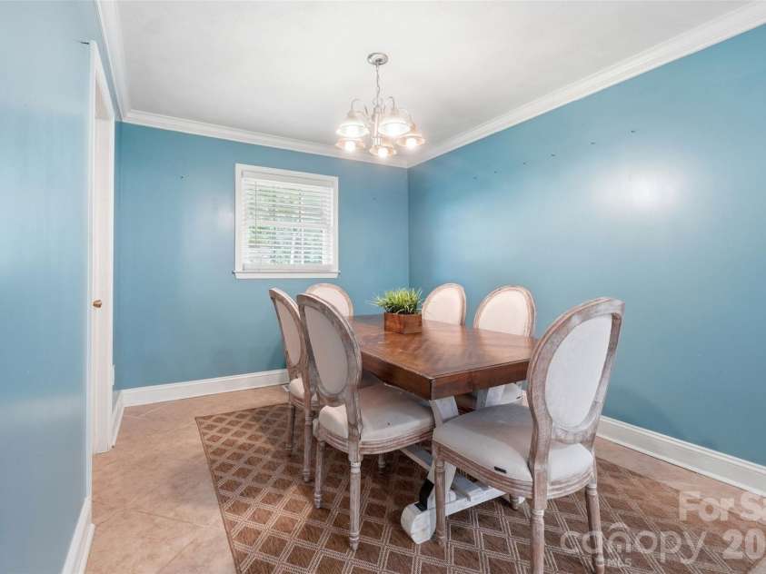 6108 Mallard Drive, Charlotte, NC 28227.  MLS# CAR4396420, YatesRealty ID 35051. 