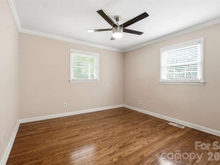 6108 Mallard Drive, Charlotte, NC 28227.  MLS# CAR4396420, YatesRealty ID 35051. 