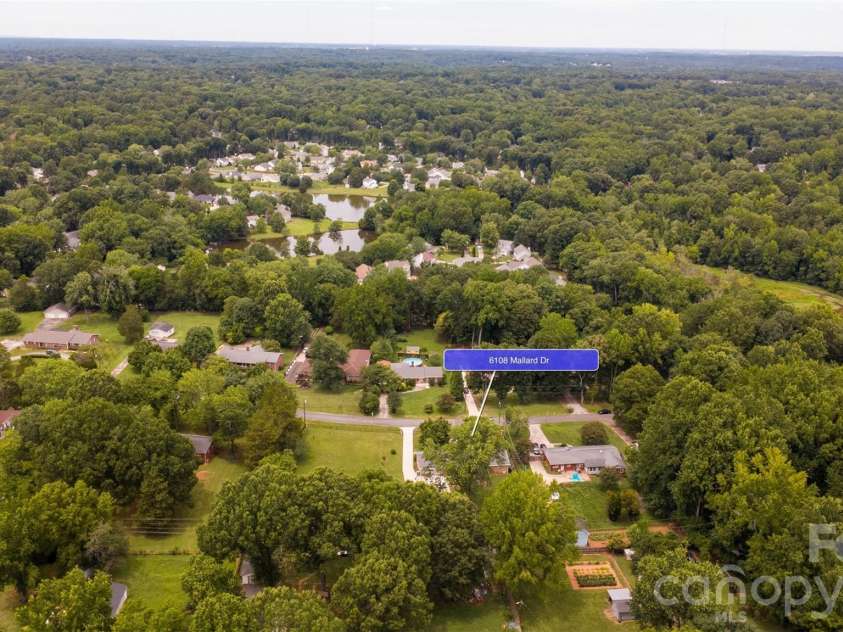 6108 Mallard Drive, Charlotte, NC 28227.  MLS# CAR4396420, YatesRealty ID 35051. 
