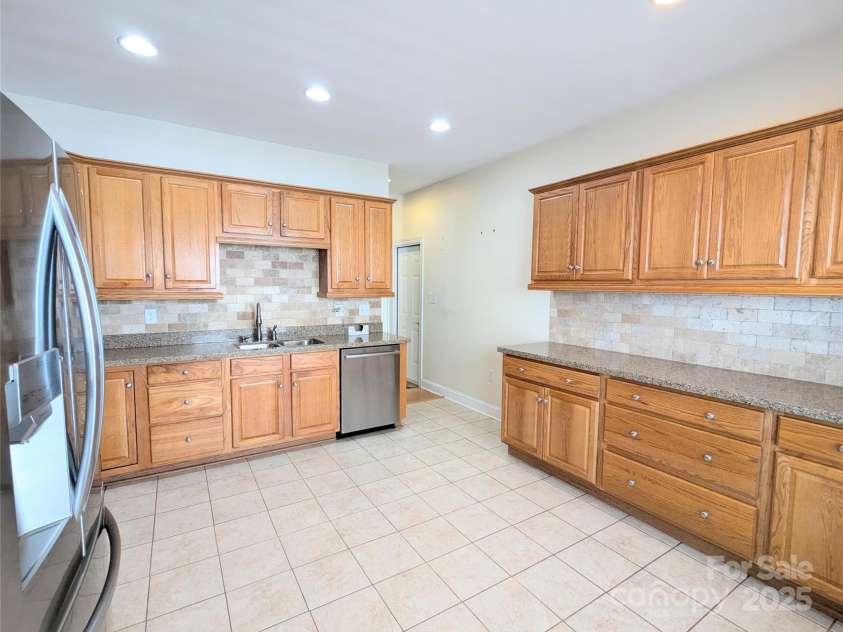 4416 Sages Avenue, Indian Trail, NC 28079.  MLS# CAR4293397, YatesRealty ID 35052. Loads of Cabinets