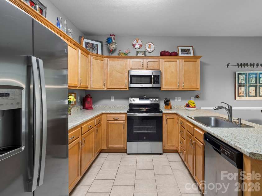 7 Winters Edge Lane, Asheville, NC 28803.  MLS# CAR4400181, YatesRealty ID 35056. 