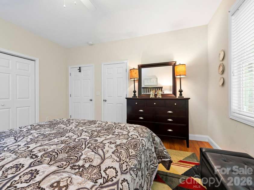7 Winters Edge Lane, Asheville, NC 28803.  MLS# CAR4400181, YatesRealty ID 35056. 