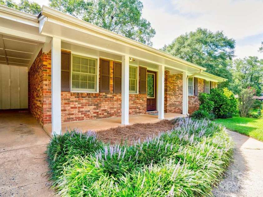 3018 Delano Place, Shelby, NC 28152.  MLS# CAR4295477, YatesRealty ID 35057. 