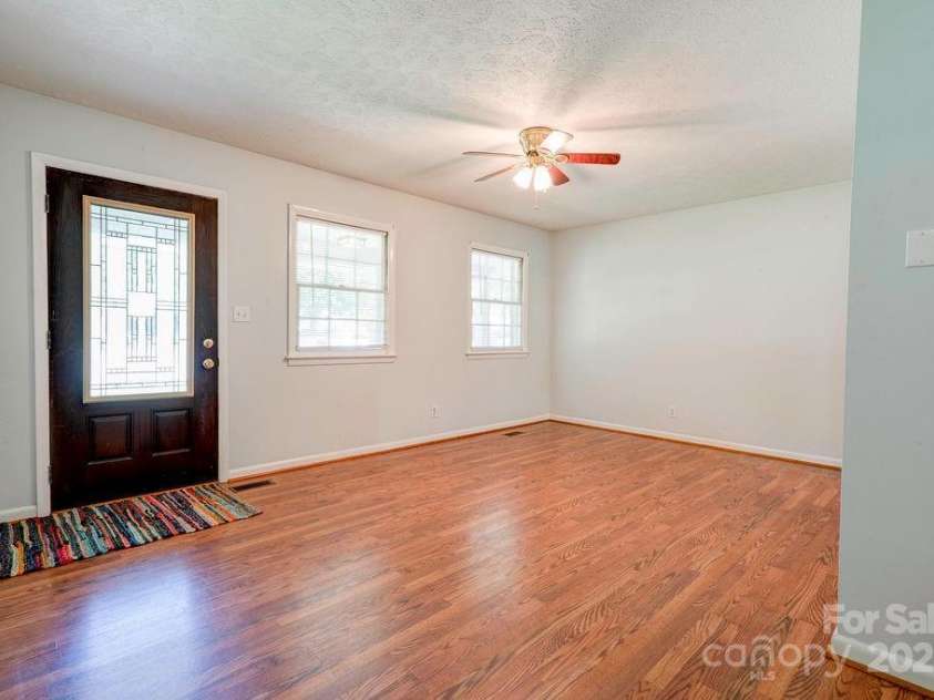 3018 Delano Place, Shelby, NC 28152.  MLS# CAR4295477, YatesRealty ID 35057. 