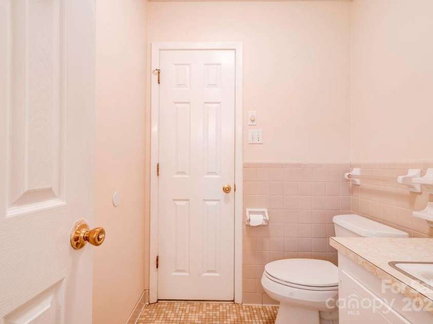 3018 Delano Place, Shelby, NC 28152.  MLS# CAR4295477, YatesRealty ID 35057. 