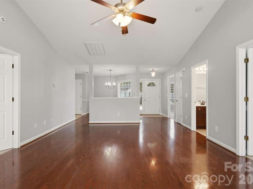 1306 Bayswater Drive, High Point, NC 27265.  MLS# CAR4399020, YatesRealty ID 35058. 