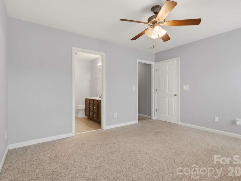 1306 Bayswater Drive, High Point, NC 27265.  MLS# CAR4399020, YatesRealty ID 35058. 