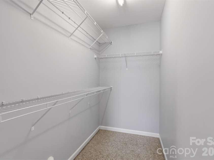 1306 Bayswater Drive, High Point, NC 27265.  MLS# CAR4399020, YatesRealty ID 35058. 