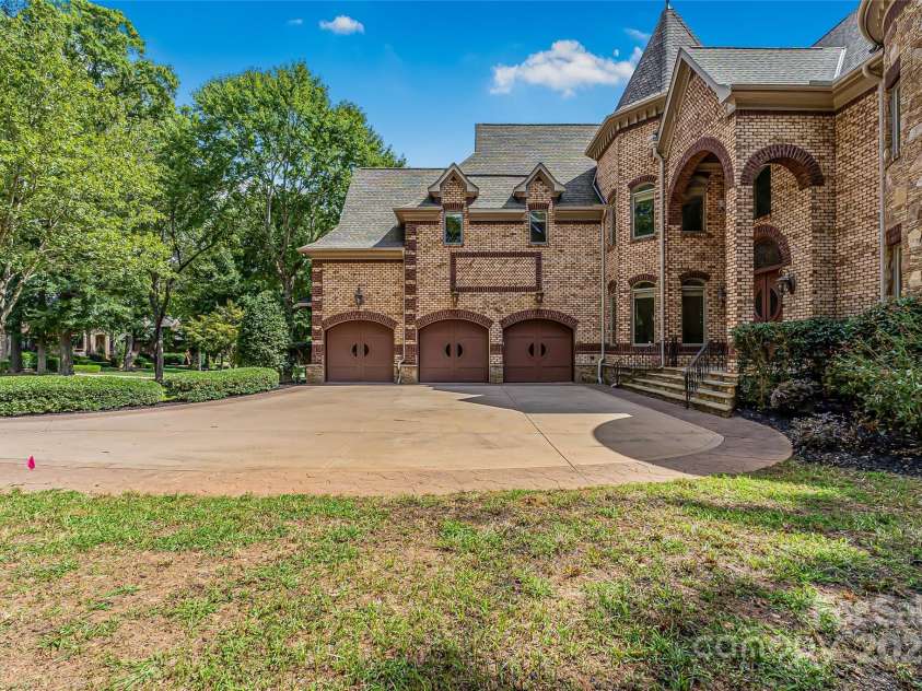 612 Beauhaven Lane, Waxhaw, NC 28173.  MLS# CAR4290062, YatesRealty ID 35058. 