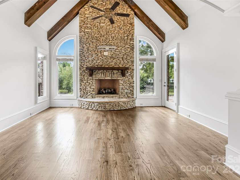 612 Beauhaven Lane, Waxhaw, NC 28173.  MLS# CAR4290062, YatesRealty ID 35058. Flex Room on Main Floor