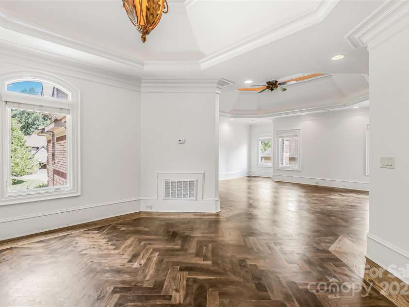 612 Beauhaven Lane, Waxhaw, NC 28173.  MLS# CAR4290062, YatesRealty ID 35058. Primary Sitting Area