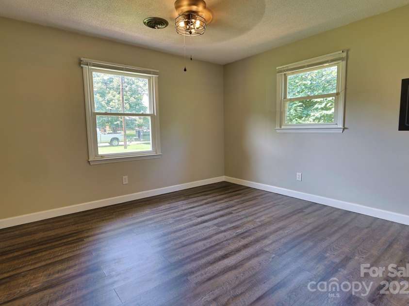 205 Dana Drive, Salisbury, NC 28147.  MLS# CAR4288780, YatesRealty ID 35059. 1 of 3 secondary bedrooms