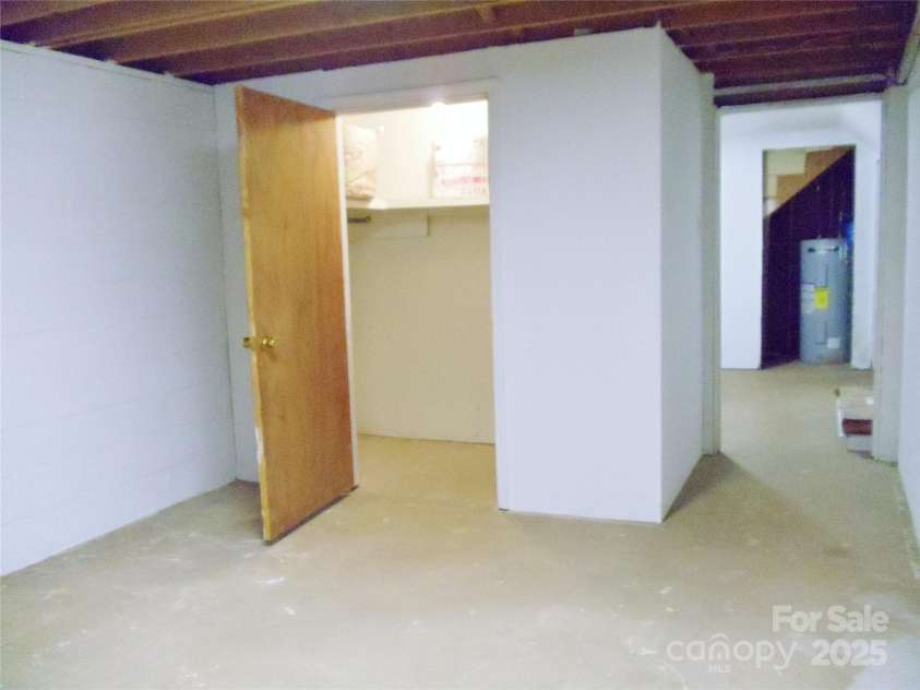205 Dana Drive, Salisbury, NC 28147.  MLS# CAR4288780, YatesRealty ID 35059. Basement