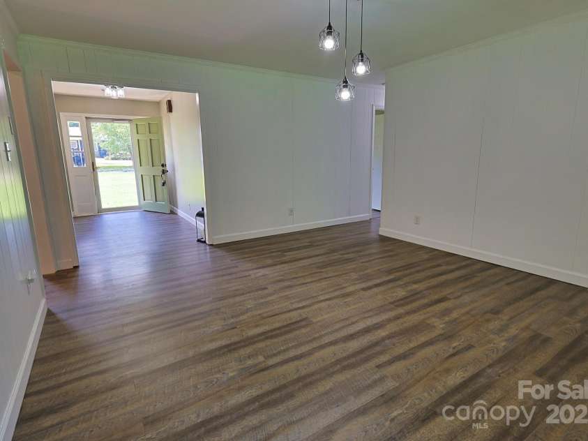 205 Dana Drive, Salisbury, NC 28147.  MLS# CAR4288780, YatesRealty ID 35059. Dining room