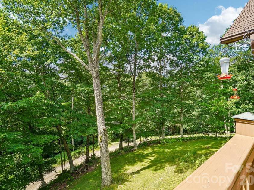 469 Tearshirt Lane, Mars Hill, NC 28754.  MLS# CAR4399625, YatesRealty ID 35059. Nice Yard