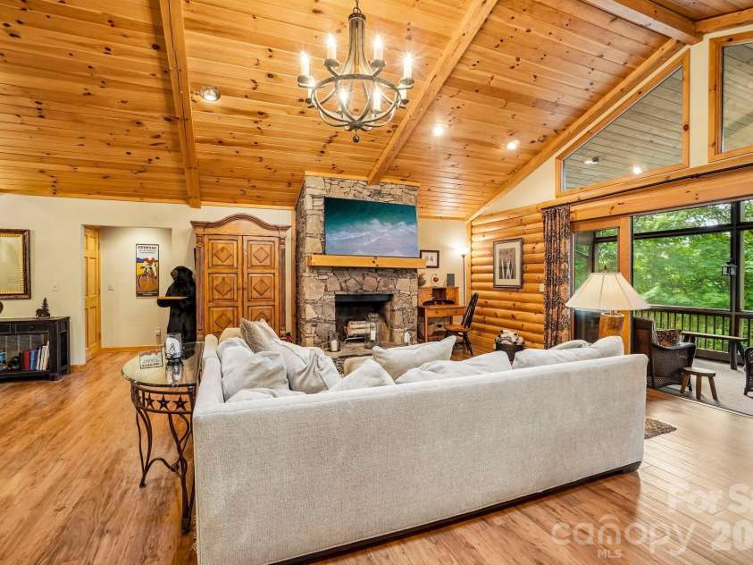 469 Tearshirt Lane, Mars Hill, NC 28754.  MLS# CAR4399625, YatesRealty ID 35059. Open Floor Plan