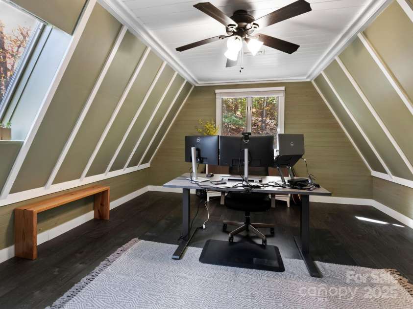 39 Little Piney Mountain Road, Candler, NC 28715.  MLS# CAR4319566, YatesRealty ID 3506. 