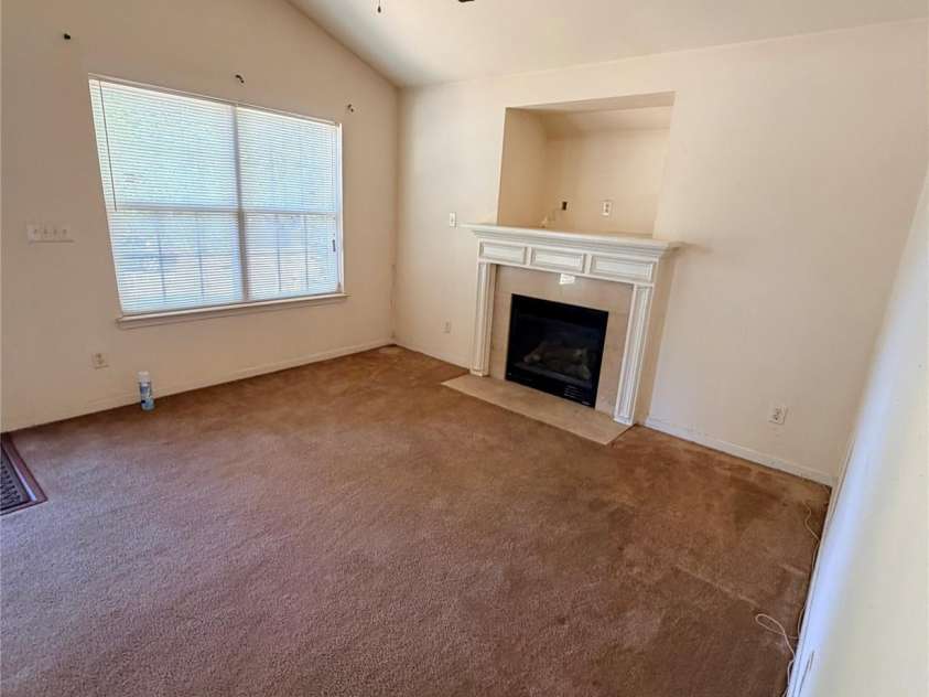 3834 Brookchase Lane, Charlotte, NC 28205.  MLS# CAR4398531, YatesRealty ID 35060. 